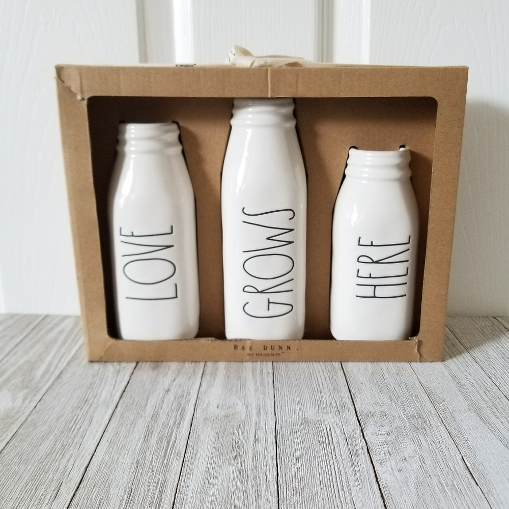 Rae Dunn LOVE GROWS HERE Milk Vase Set - Picture 3 of 6